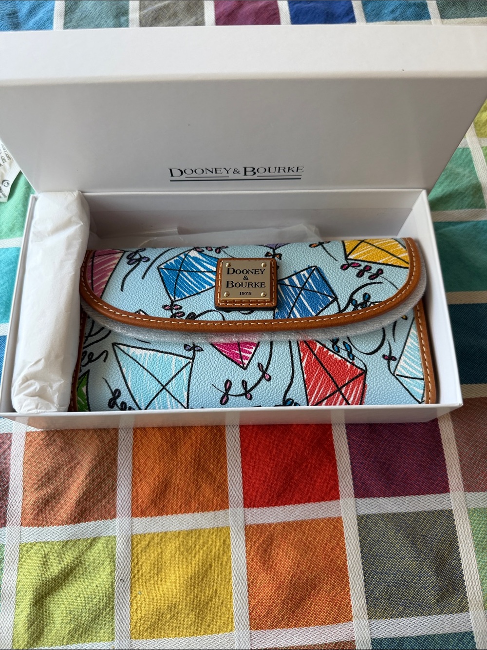 🪁 DOONEY AND BURKE KITE CONTINENTAL CLUTCH🪁 NWT 🪁 - Picture 14 of 16